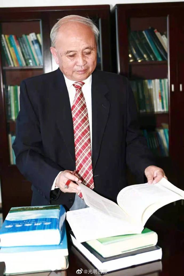 b7003af33a87e950dbdc849ba836254bfaf2b411